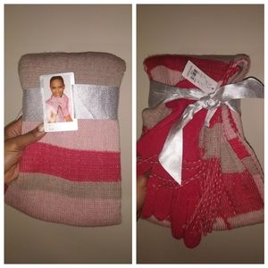 New York and company glove and scarf gift set